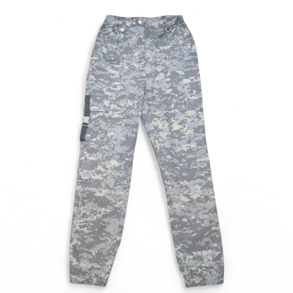 12th Tribe‎ Digital Camo Jeans Womens Size Small NEW